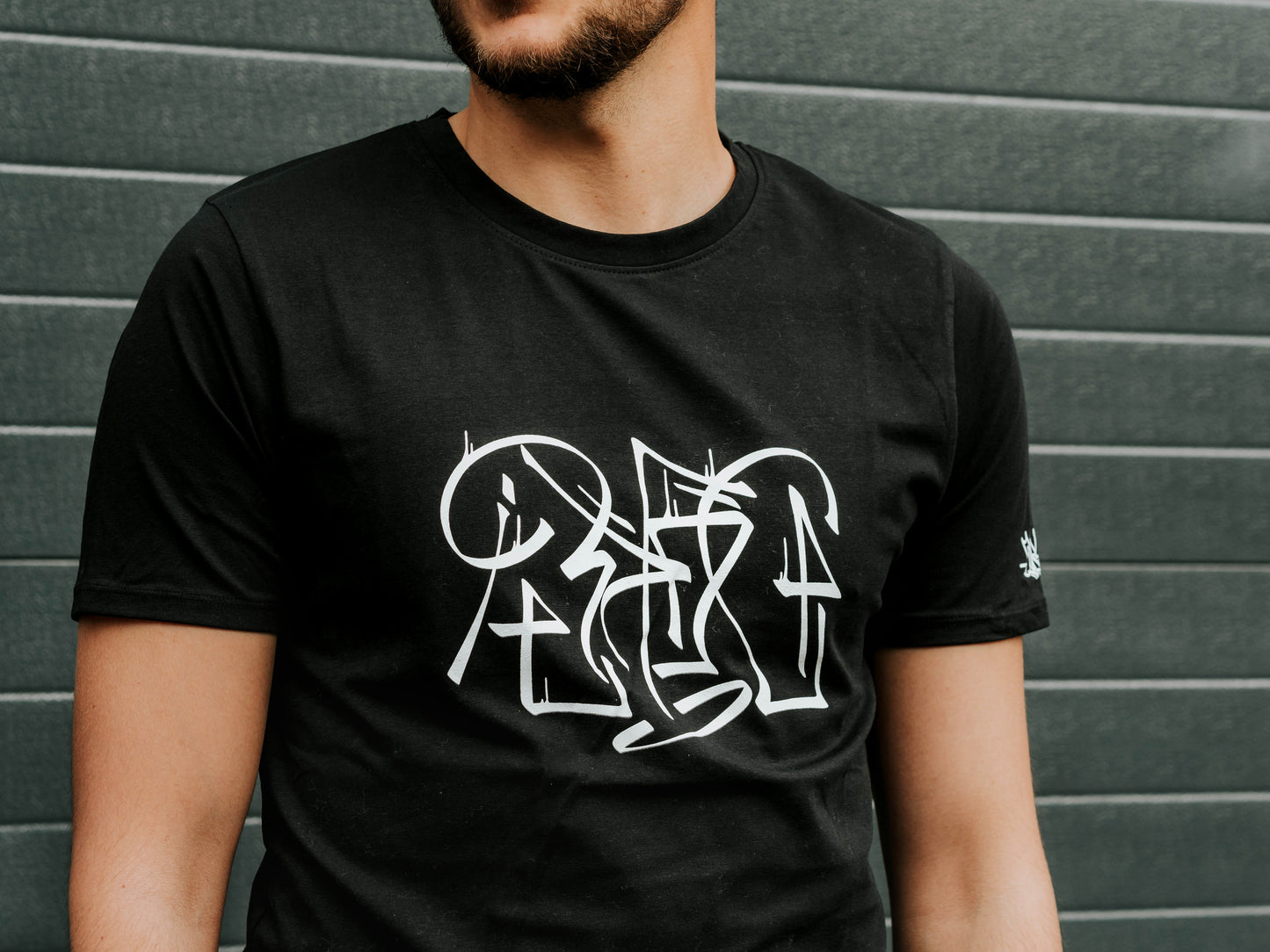 Classy Tag T - Doke x Shooos